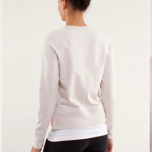 Rejuvenate lululemon pullover - Picture 3 of 8